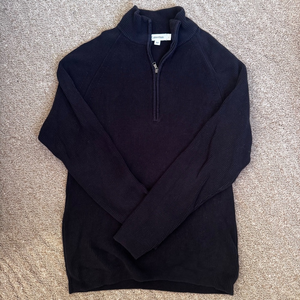 Calvin Klein Men's Classic Quarter Zip Sweater. large Navy